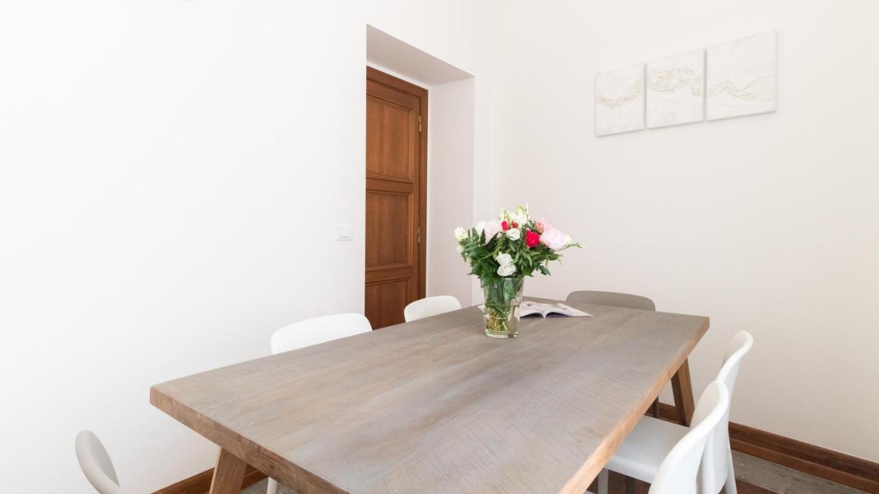 Italianway - Barberini Elegantia Apartments Roma Zewnętrze zdjęcie