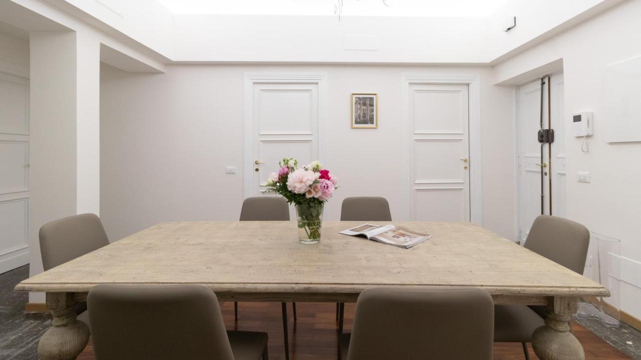 Italianway - Barberini Elegantia Apartments Roma Zewnętrze zdjęcie