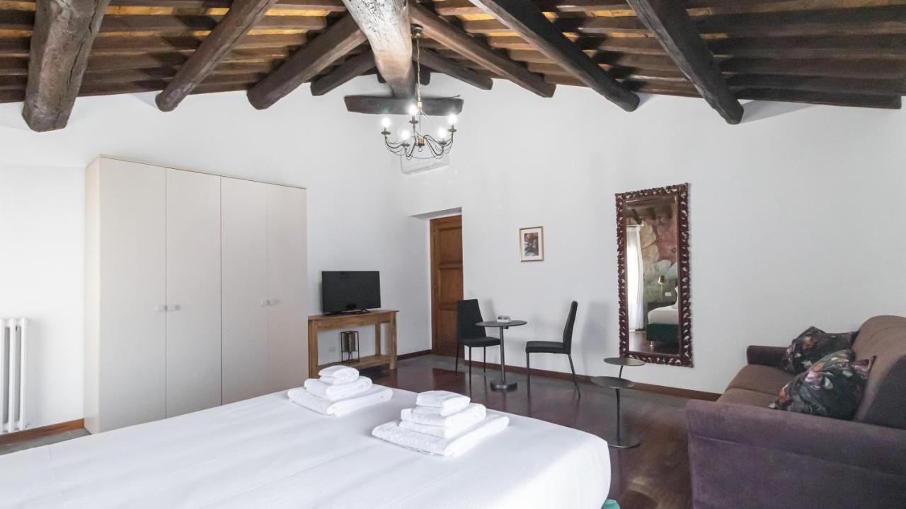 Italianway - Barberini Elegantia Apartments Roma Zewnętrze zdjęcie