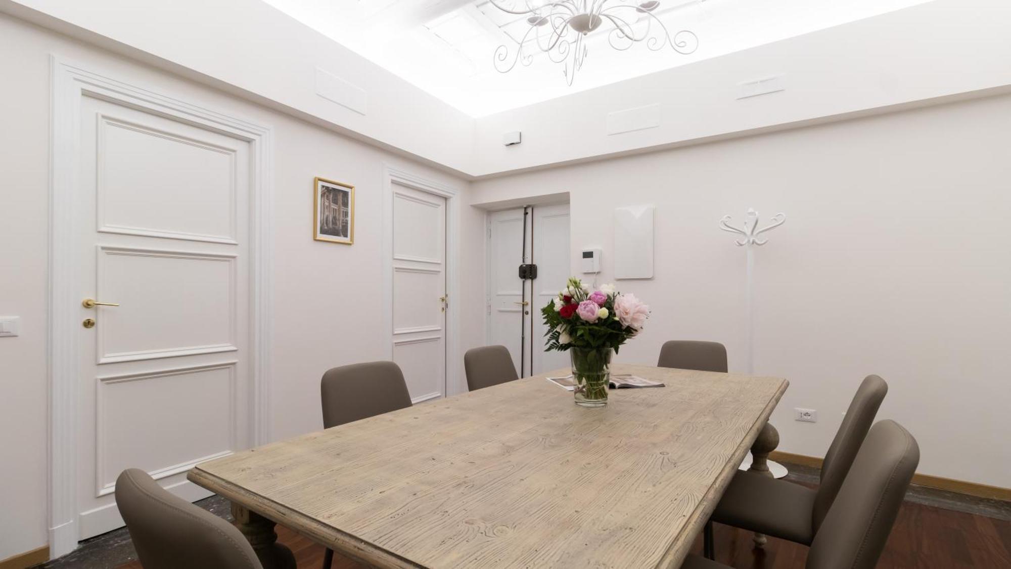 Italianway - Barberini Elegantia Apartments Roma Pokój zdjęcie